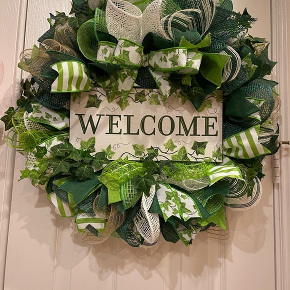 Wreath -SPRING “Welcome” Wreath SILK IVY -Clean, Green large very full 24” CHIC - Picture 6 of 8
